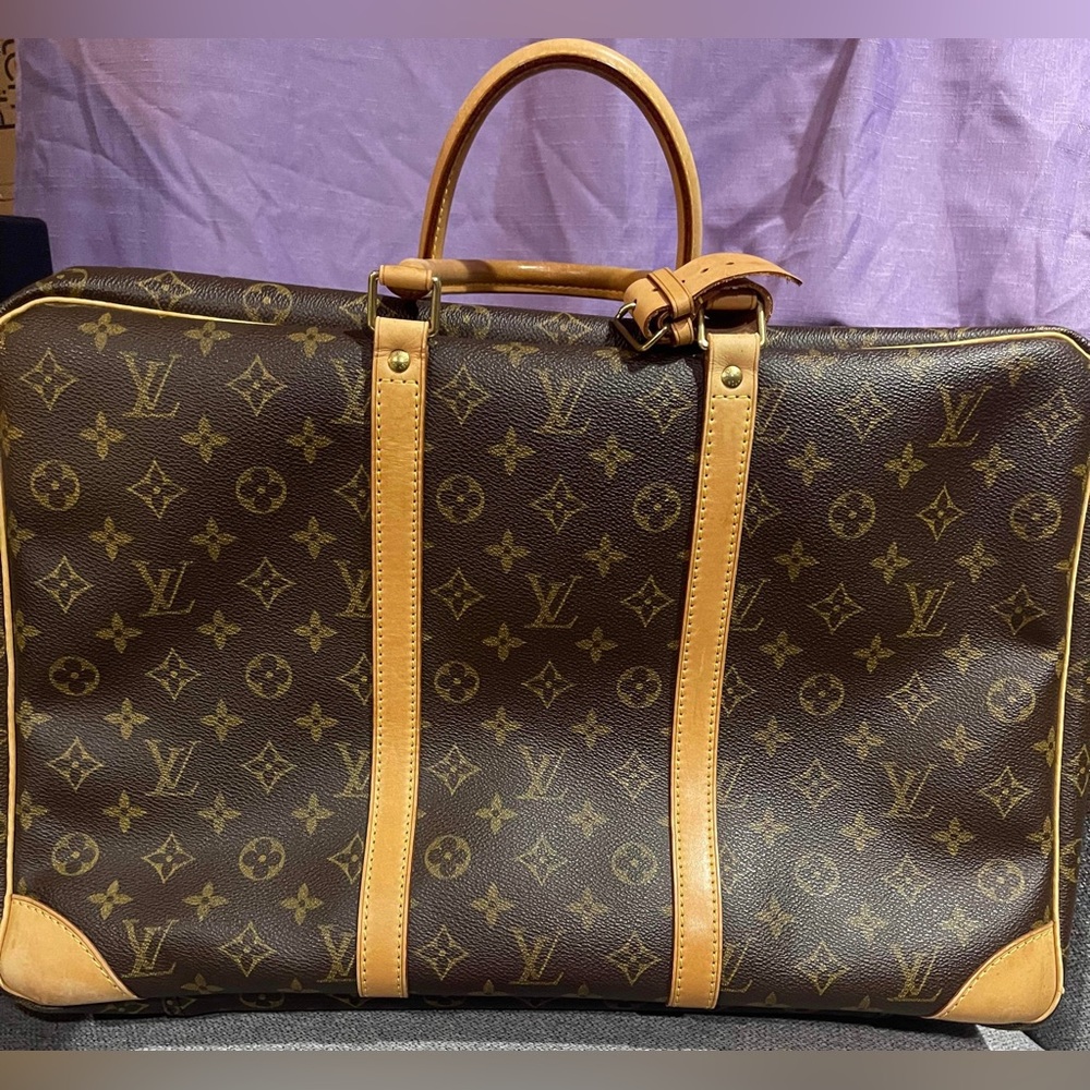 Louis Vuitton Authentic briefcase